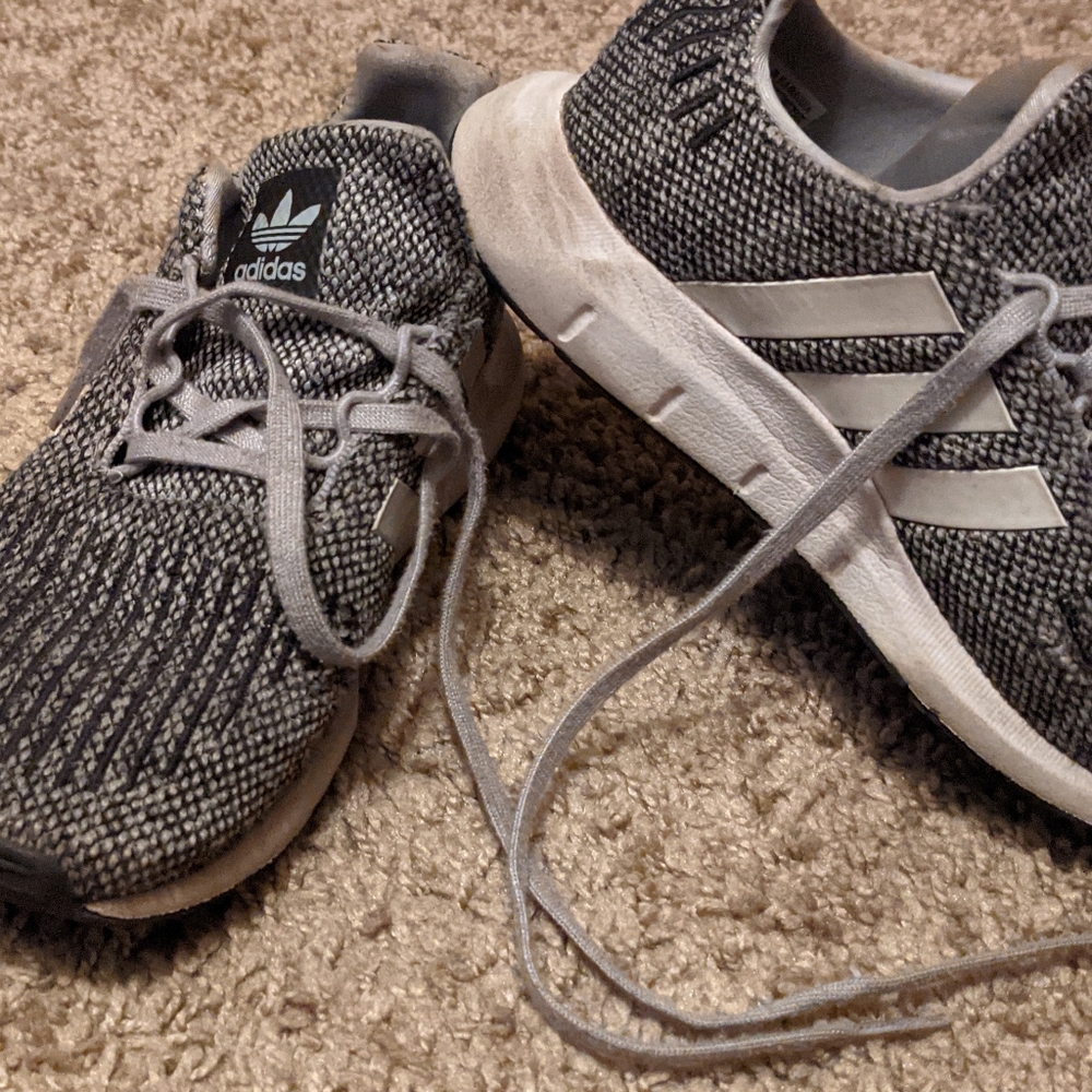 Adidas original boys sneakers